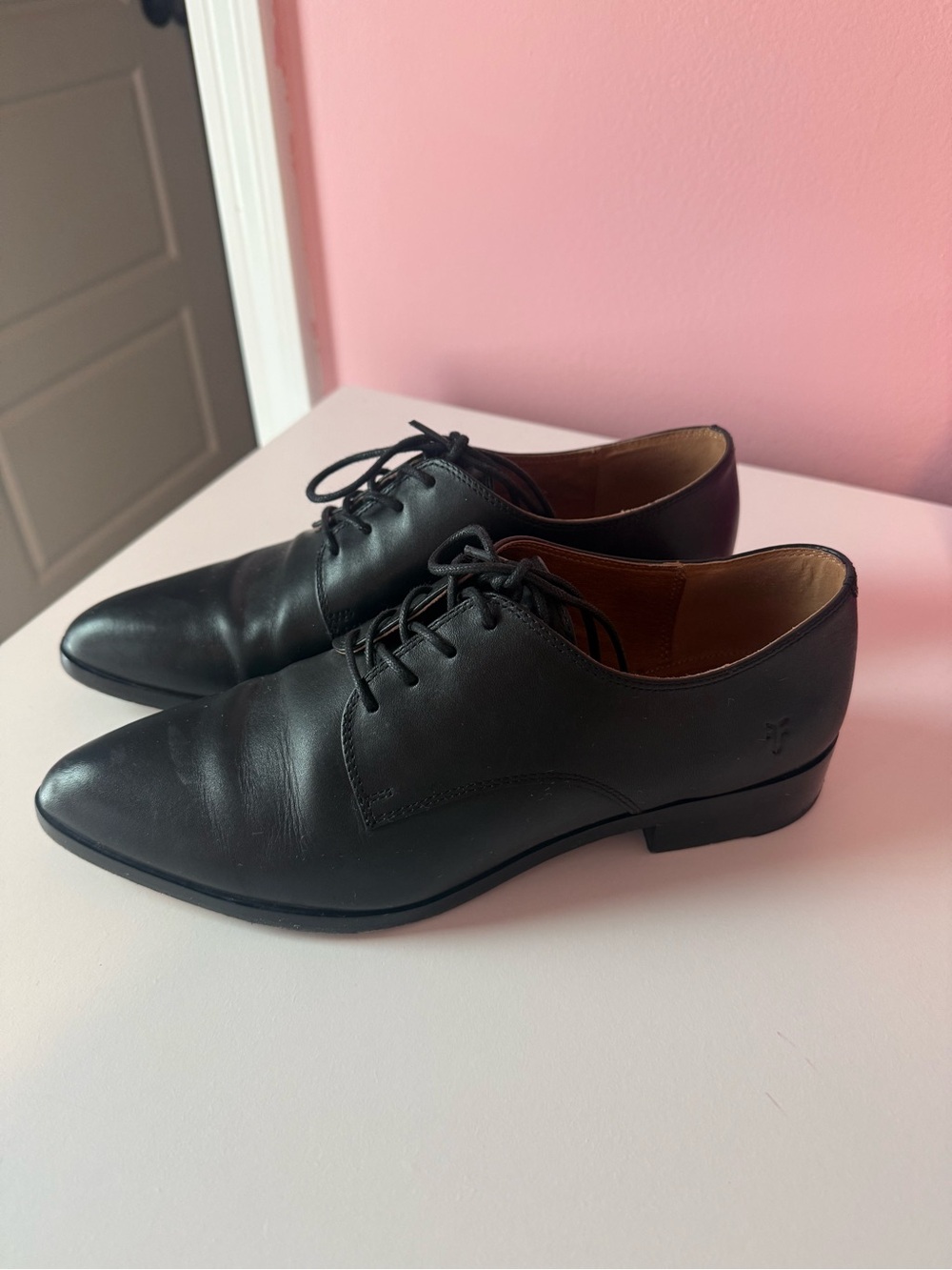 Classic Black Womens Leather Dress Oxfords